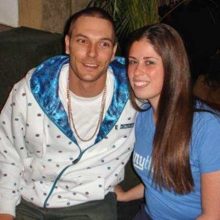 Joanna chatting with Kevin Federline at his album release party the night before him and Britney Spears called it quits.